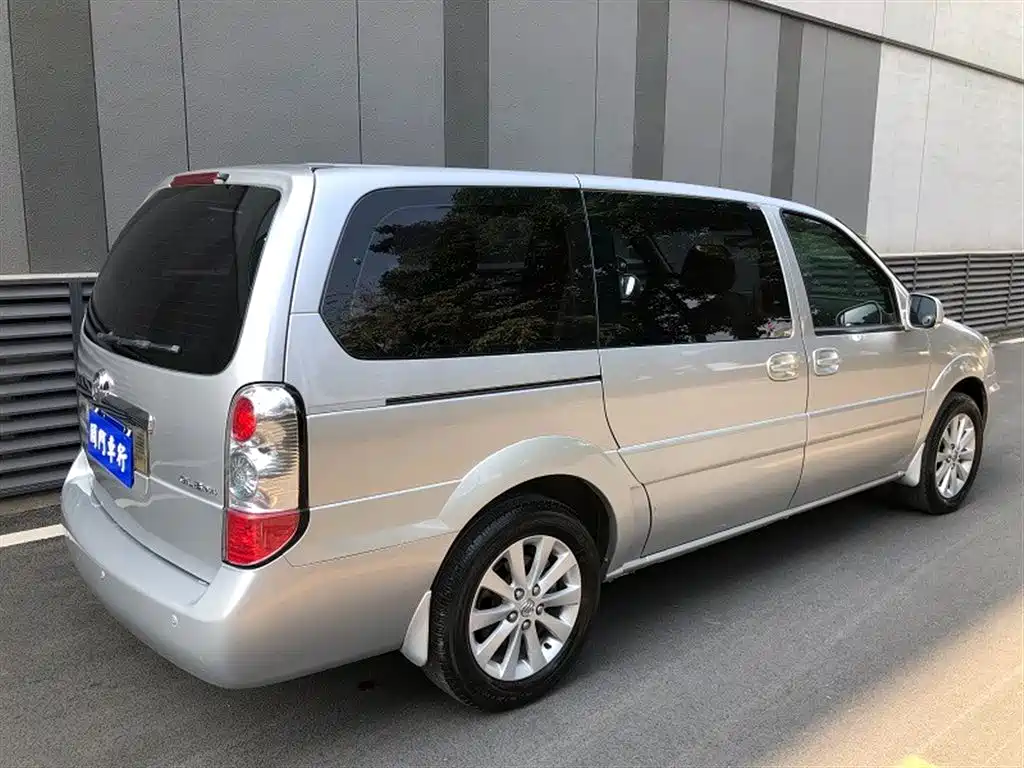 Buick GL8 2013 2.4L Classic фото 13