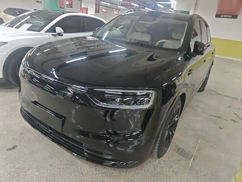 AITO Wenjie AITO M7 2026 Extended Range Base Model 6-Seater
