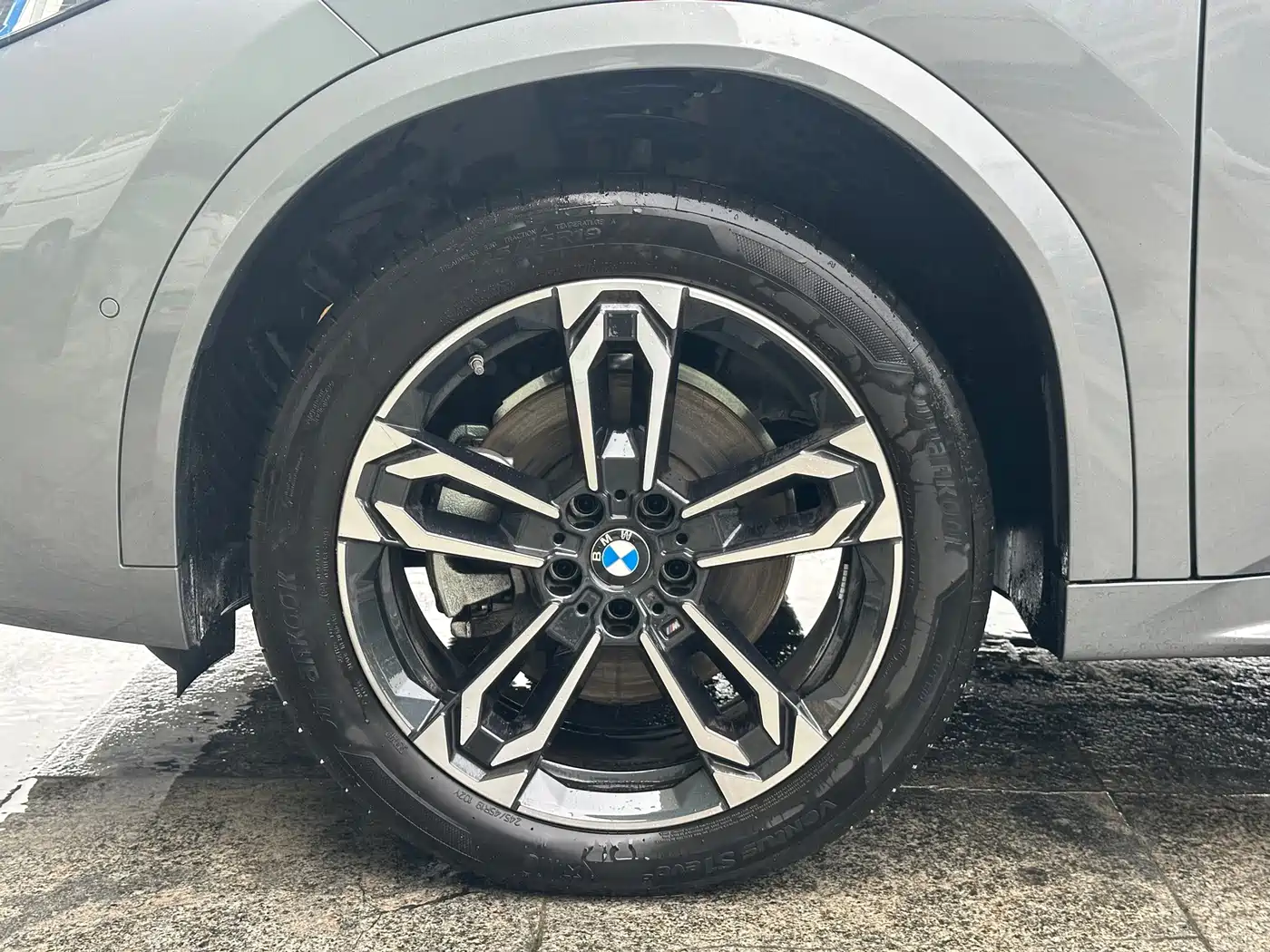 2025 BMW X2 (Import)