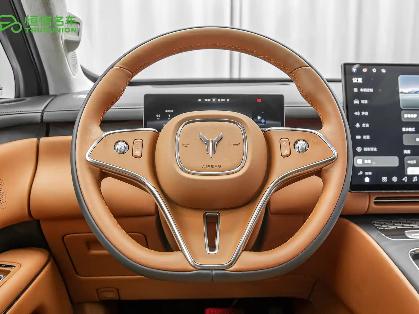 Voyah Auto VOYAH Taisan 2026 Model Base фото 18