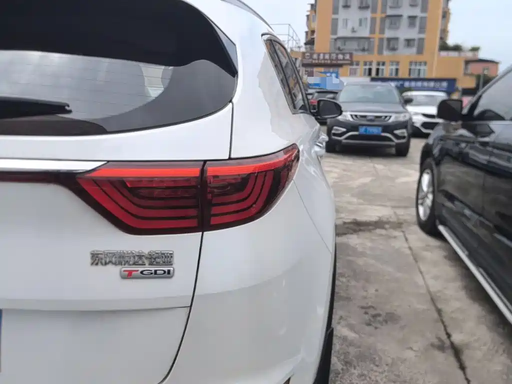 Kia KX5 2016 2016 Model 1.6T Automatic 2WD Premium