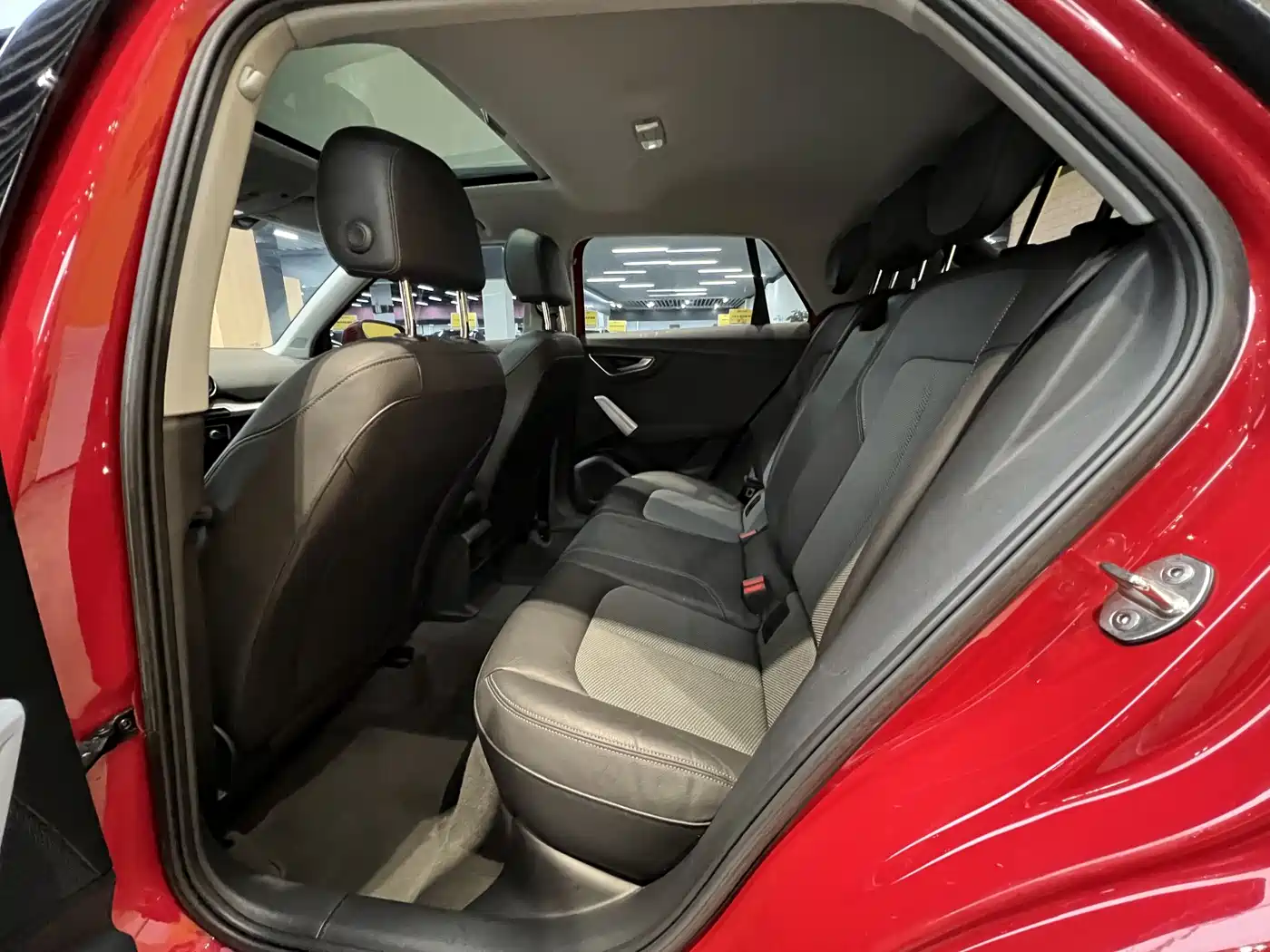 Audi Q2L 2018 35 TFSI Fashion Elegance China V фото 10