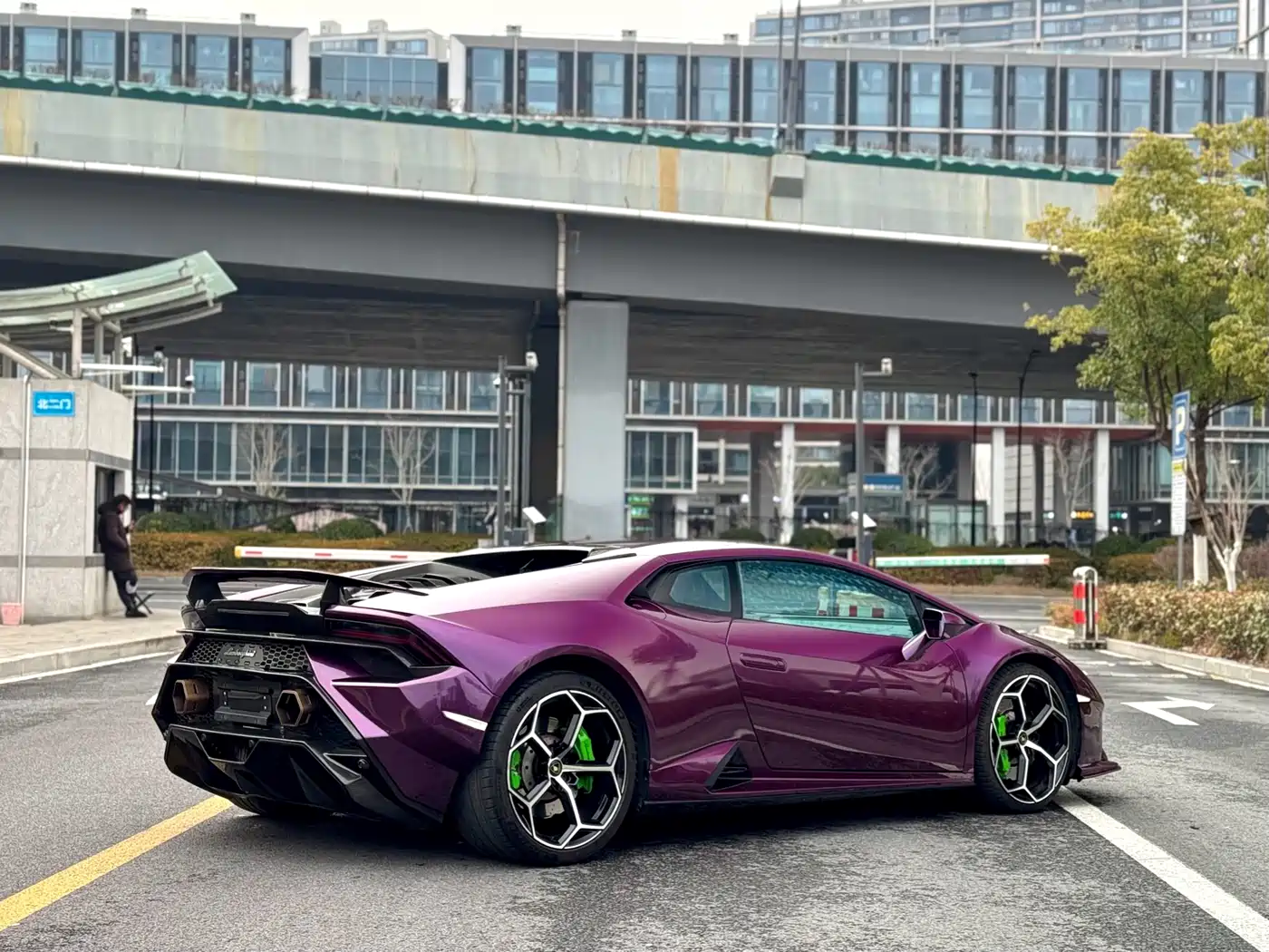 LAMBORGHINI HURACÁN