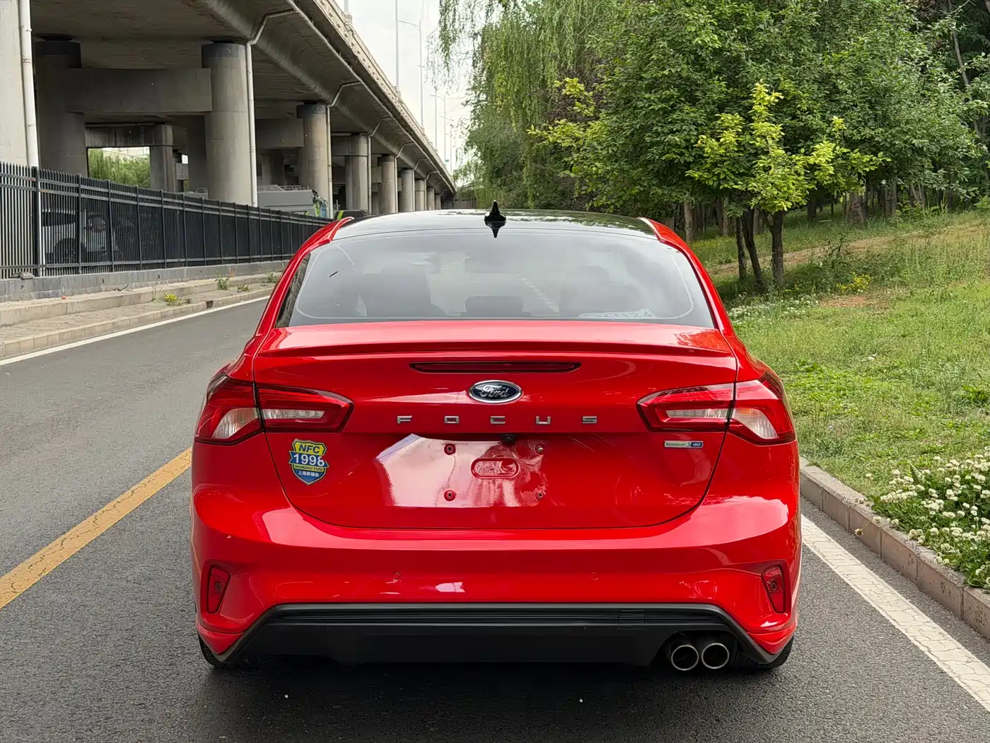 FORD FOX