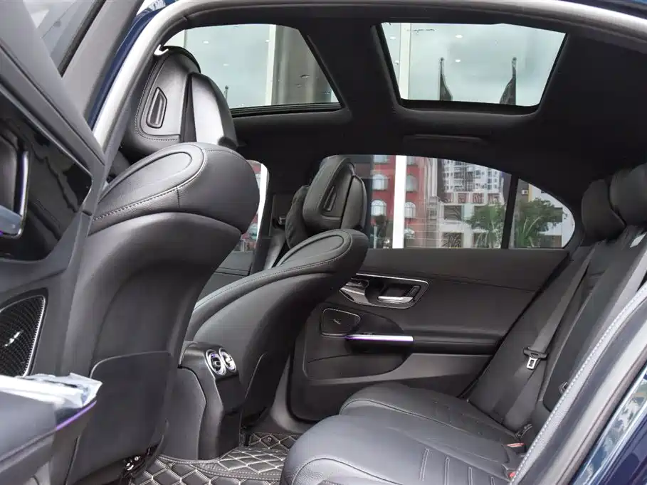 Mercedes-Benz C-Class, миниатюра 9