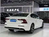 Фото 13 - Volvo S60