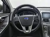 Фото 11 - Volvo XC60