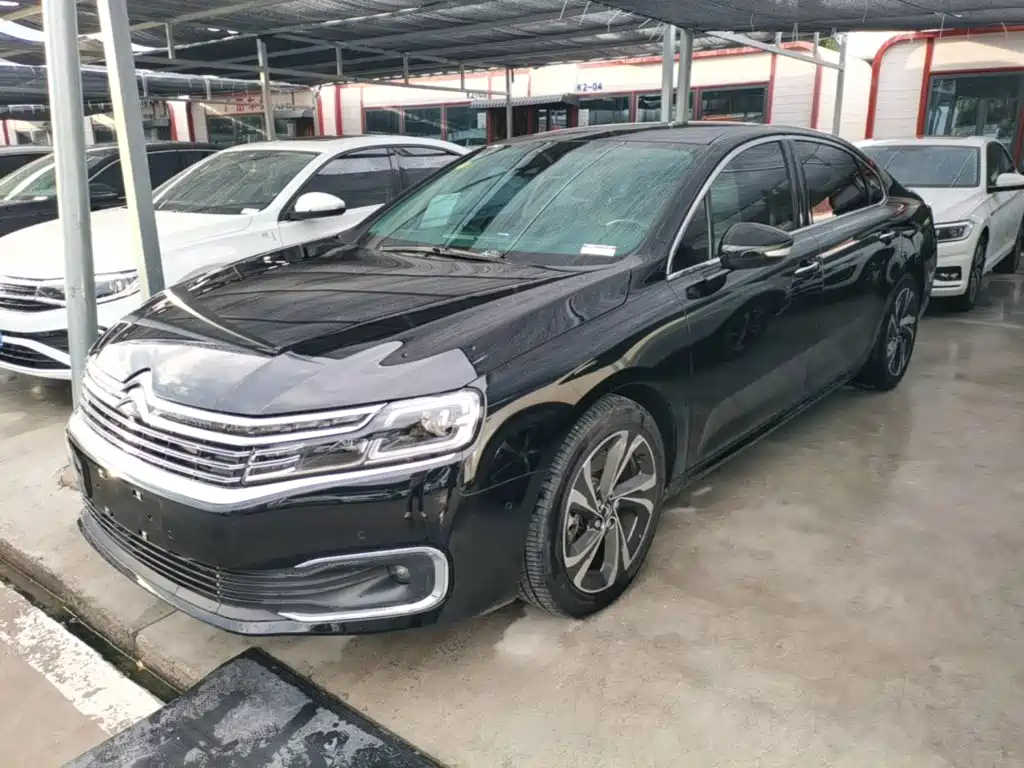 Photo 1 - Citroën C6