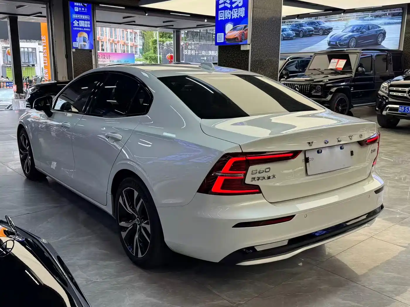 Volvo S60 2024 2025 B5 Elegance Sport Edition