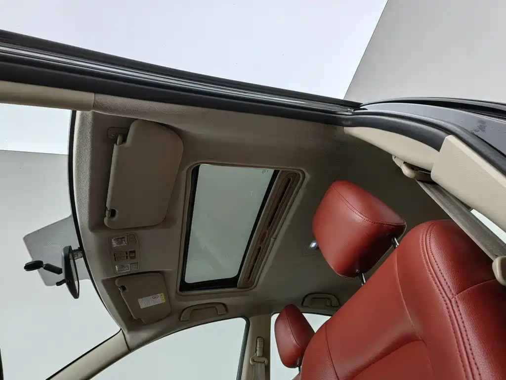 Photo 14 - Mazda 3