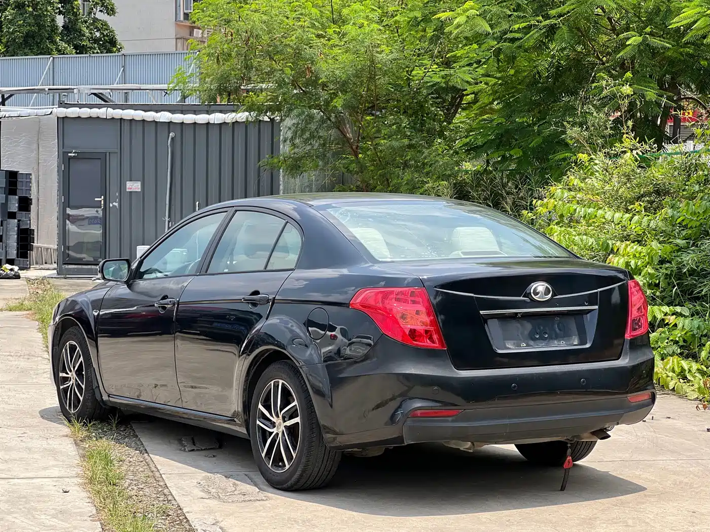 Besturn B50 2015 2013 1.6L Manual Comfort