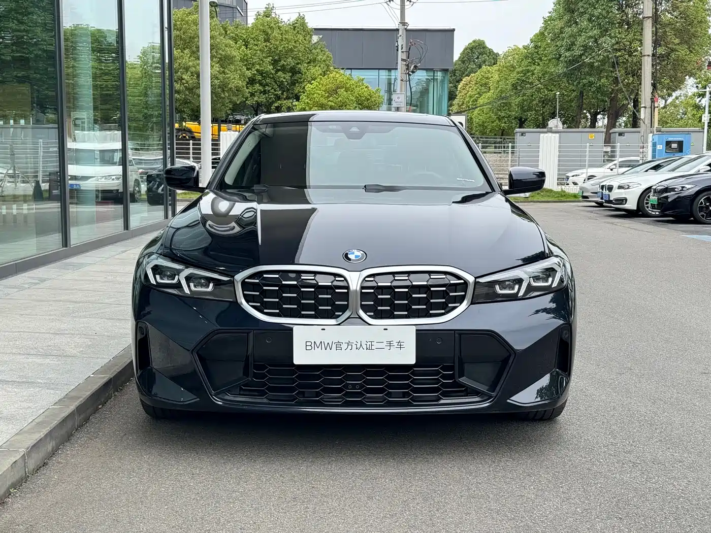 BMW 3 Series 2024 325Li M Sport Package фото 2