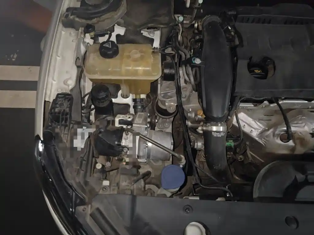 Photo 21 - Citroën C6