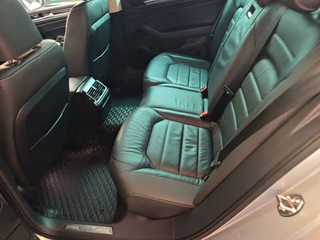 Volkswagen Phideon 2018 2018 Facelift 380TSI FWD Business