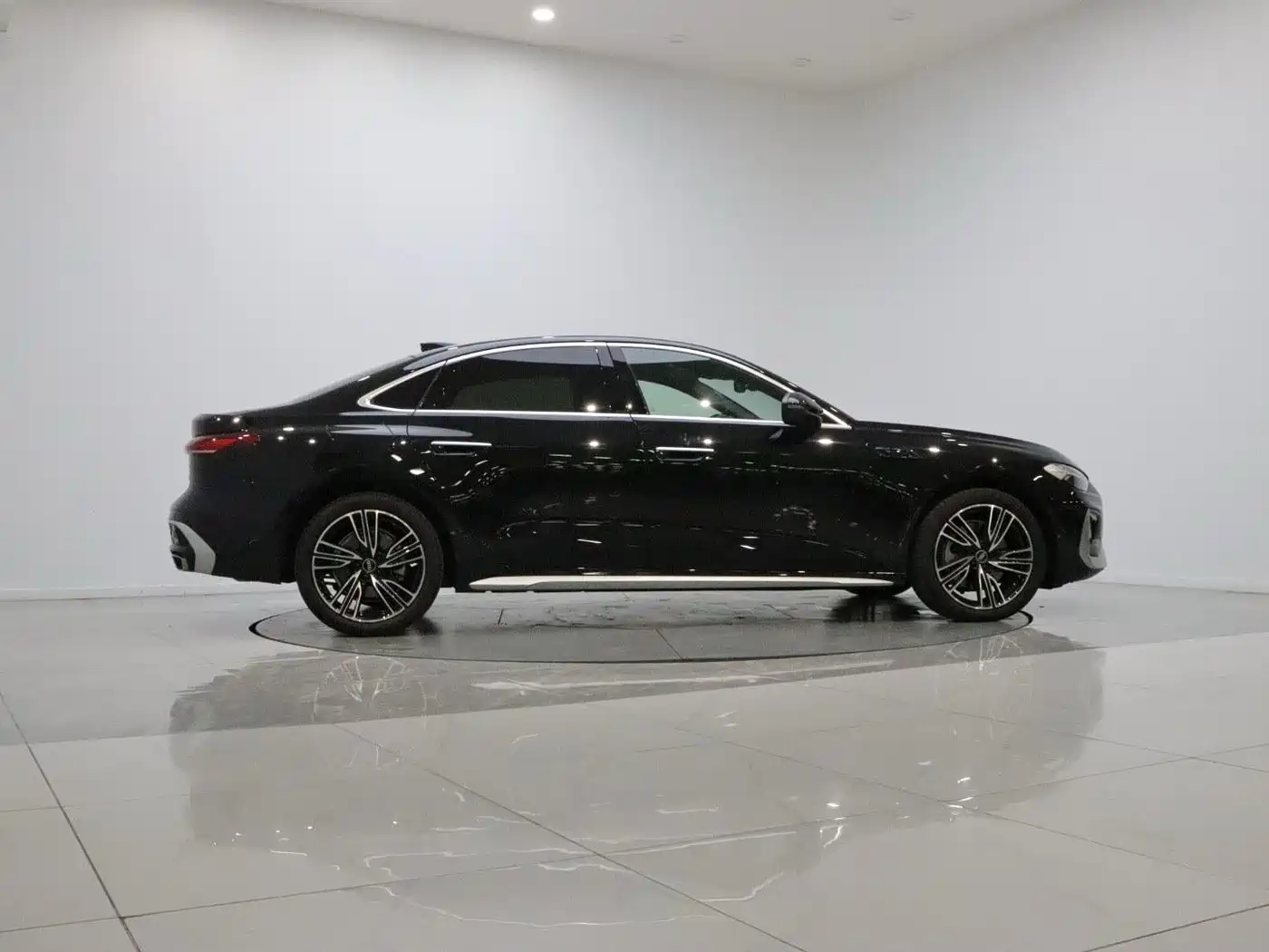Audi A5L 2026 2025 2.0T Navigation Edition