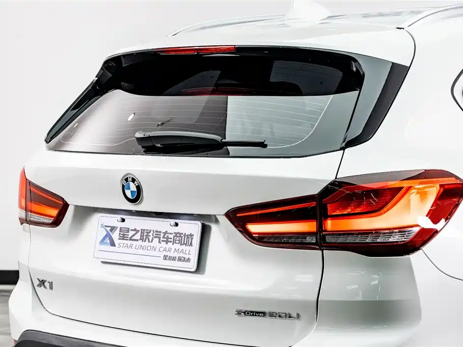 BMW X1 2021 sDrive20Li Fashion фото 8