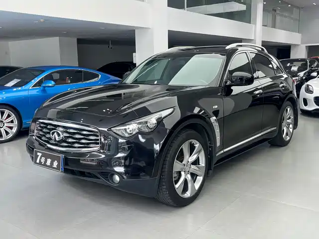  Infiniti Infiniti FX 2011 Infiniti FX35 Premium Edition