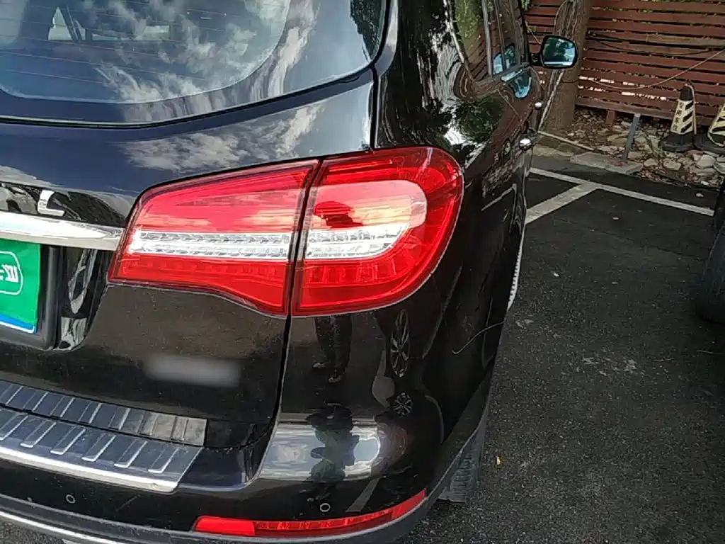 Haval H8 2015 2015 2.0T 2WD Luxury