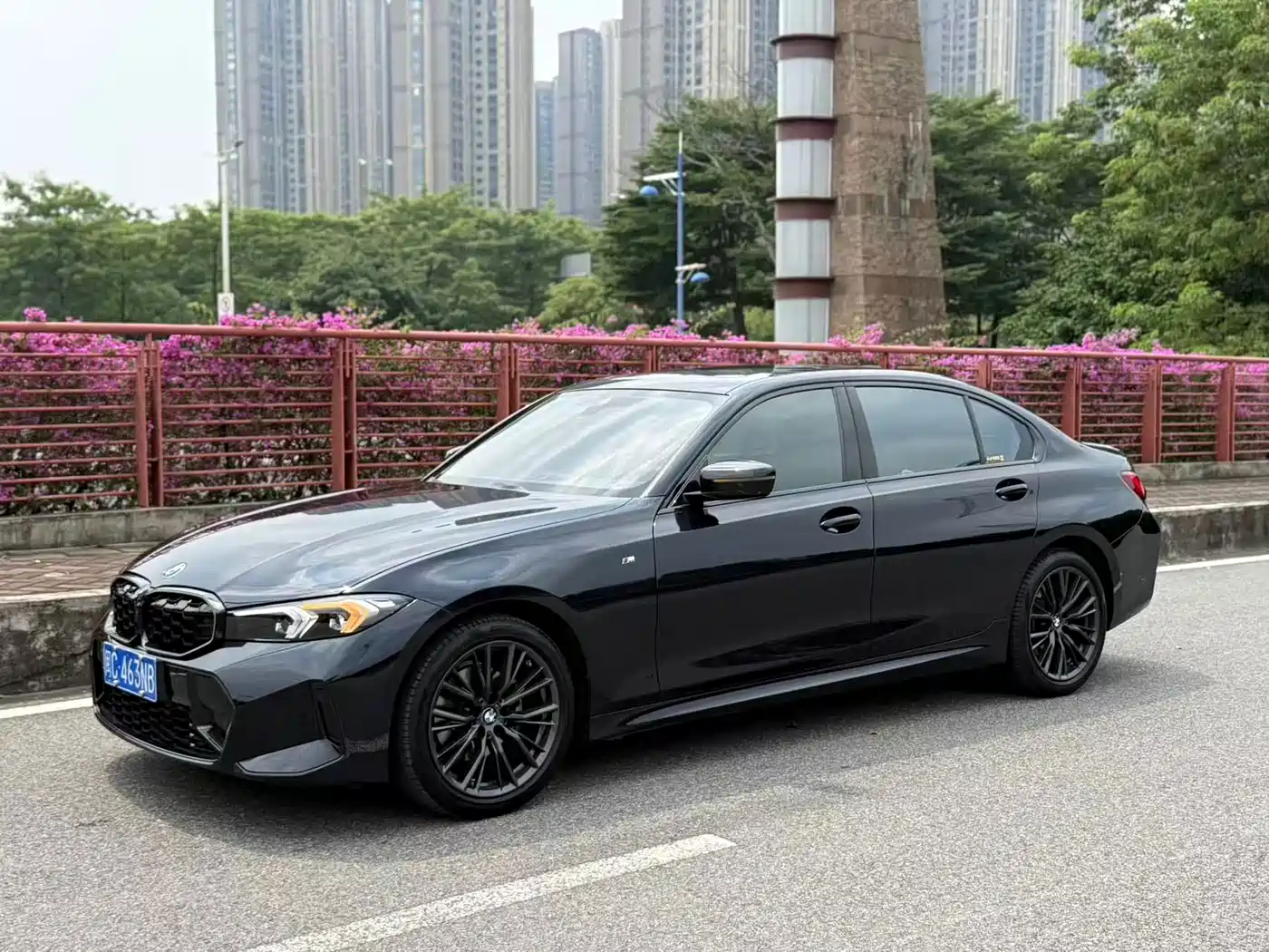 BMW 3-SERIES