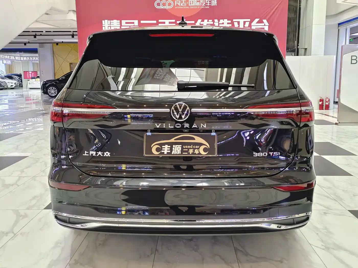 Volkswagen Viloran 2024 380TSI Executive Edition фото 26