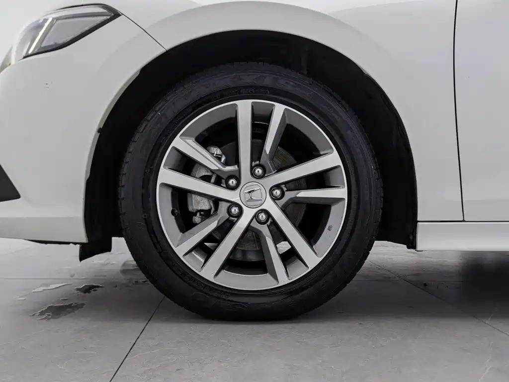 Honda Civic 2024 2023 240TURBO CVT Dynamic Edition