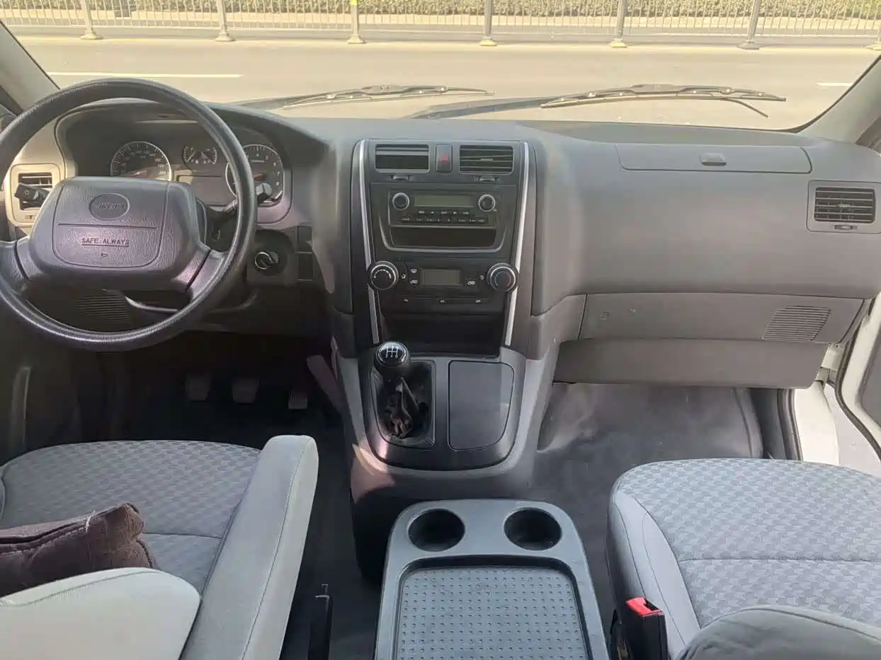 Jinbei Express 2018 2018 Model 2.0L Standard V19