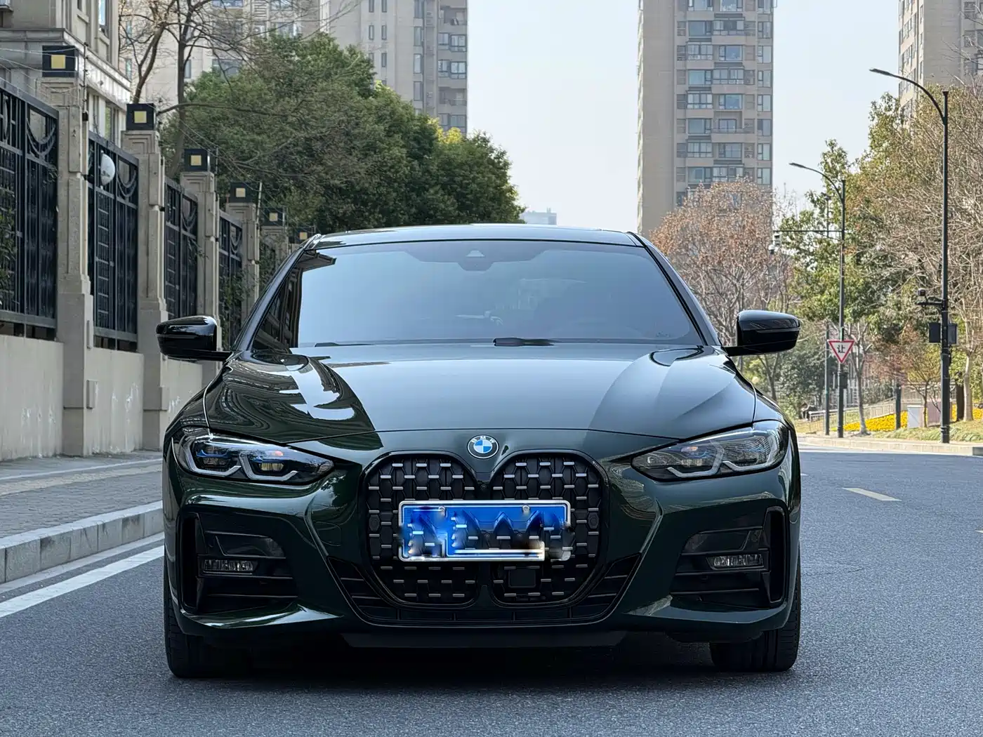BMW 4 Series 2022 Facelift 430i M Sport Shadow Edition фото 3