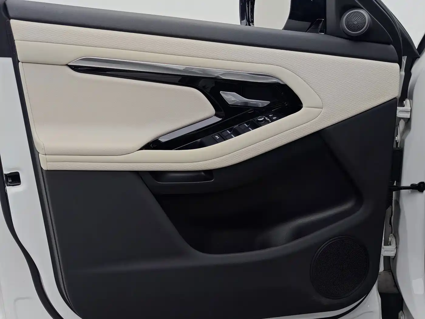 Фото 5 - Land Rover Range Rover Evoque