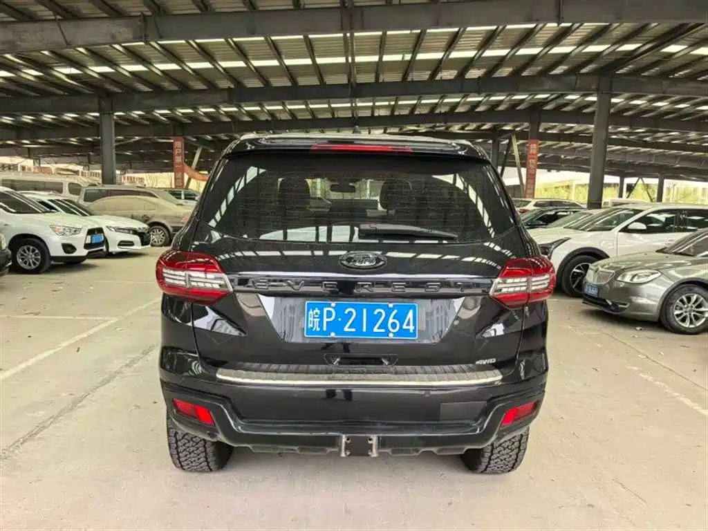 Ford Everest 2016 2.2T Diesel Manual 4WD Luxury Edition фото 4