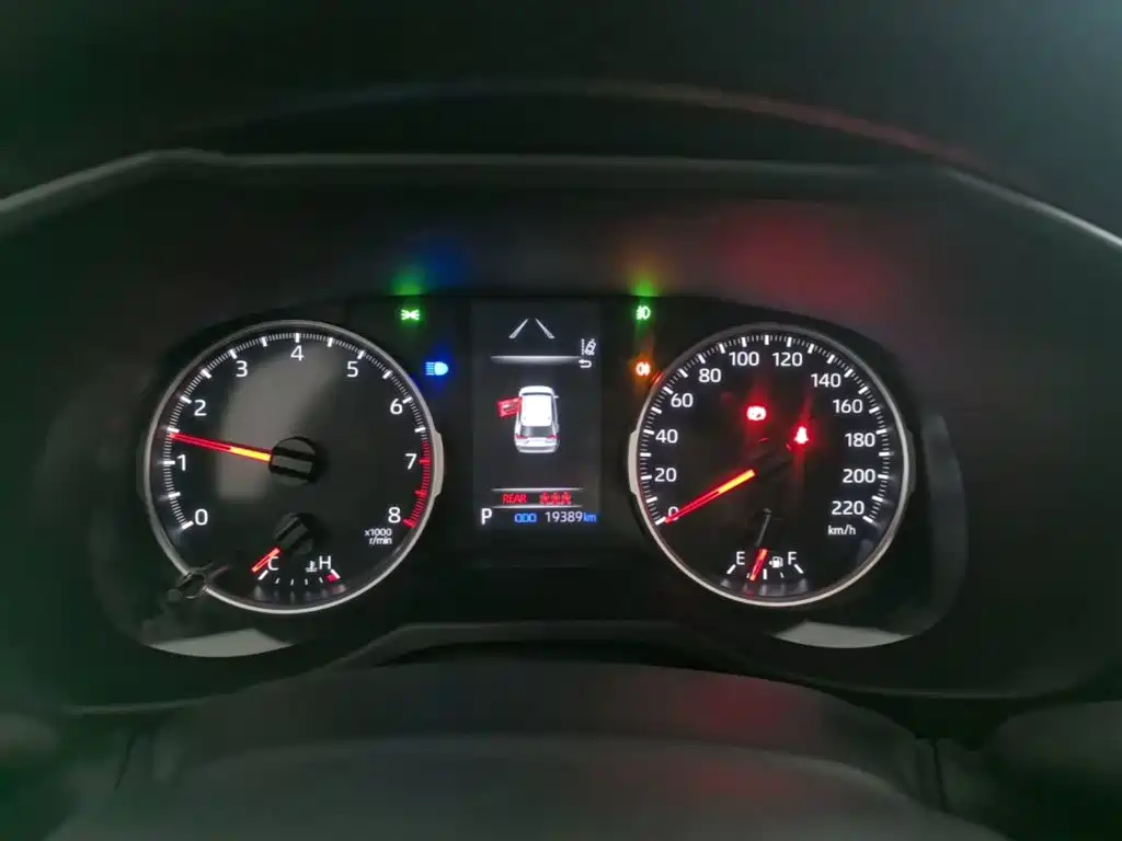 Toyota RAV4 2025 2024 2.0L CVT FWD Urban Edition