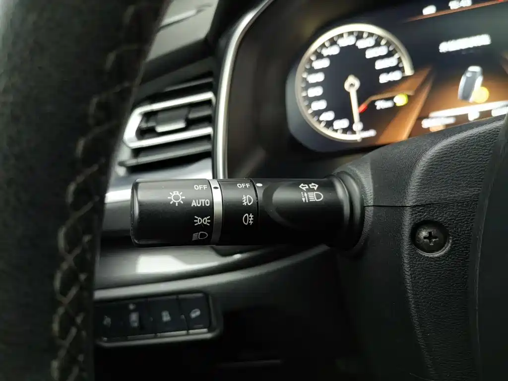 Photo 21 - Haval H6