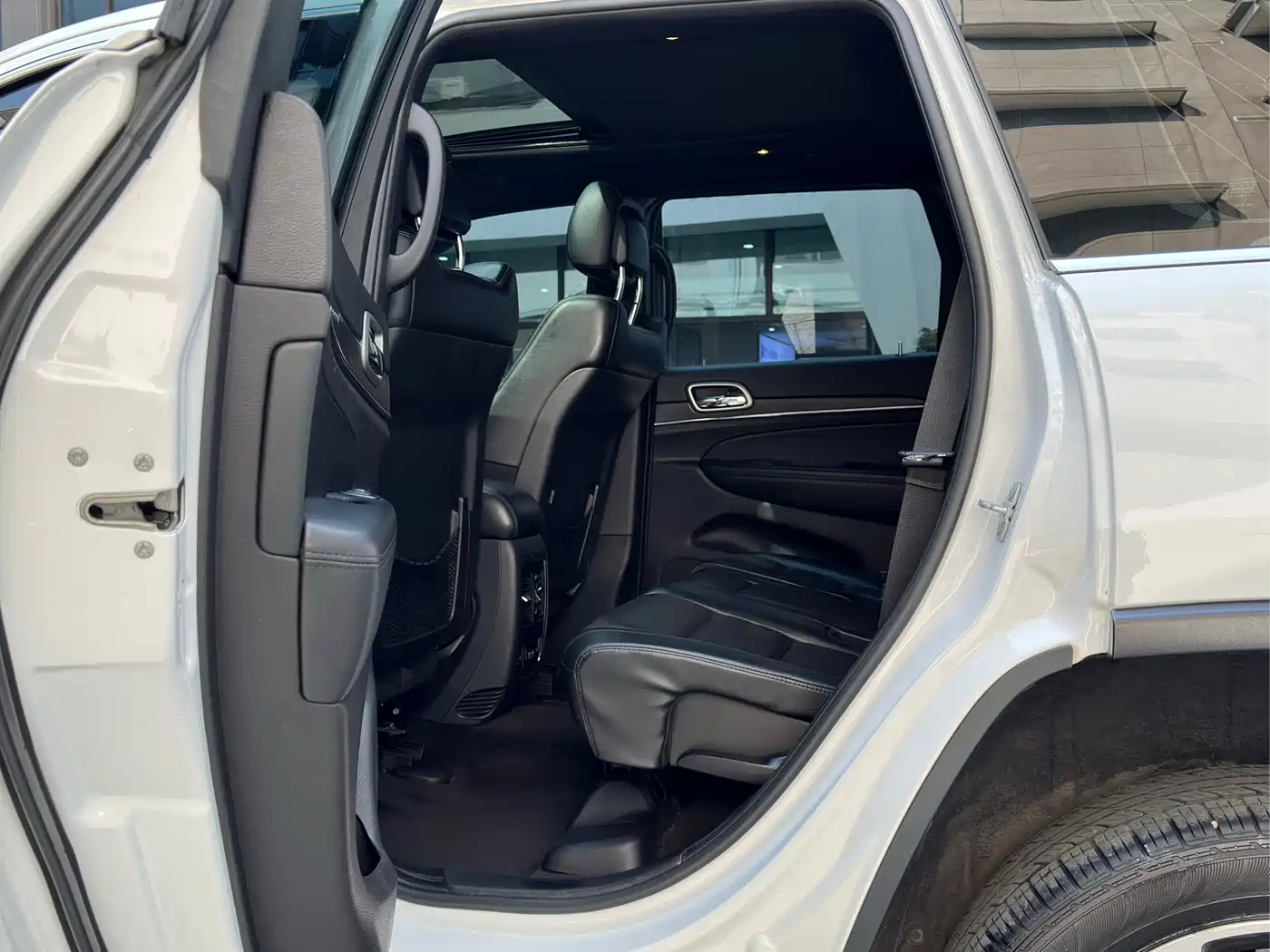 Jeep Grand Cherokee (Import) 2019 2017 3.0L Elite Navigation Edition