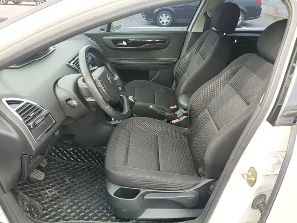 Citroën C-Quatre 2015 2013 Hatchback 1.6L Manual Leshang
