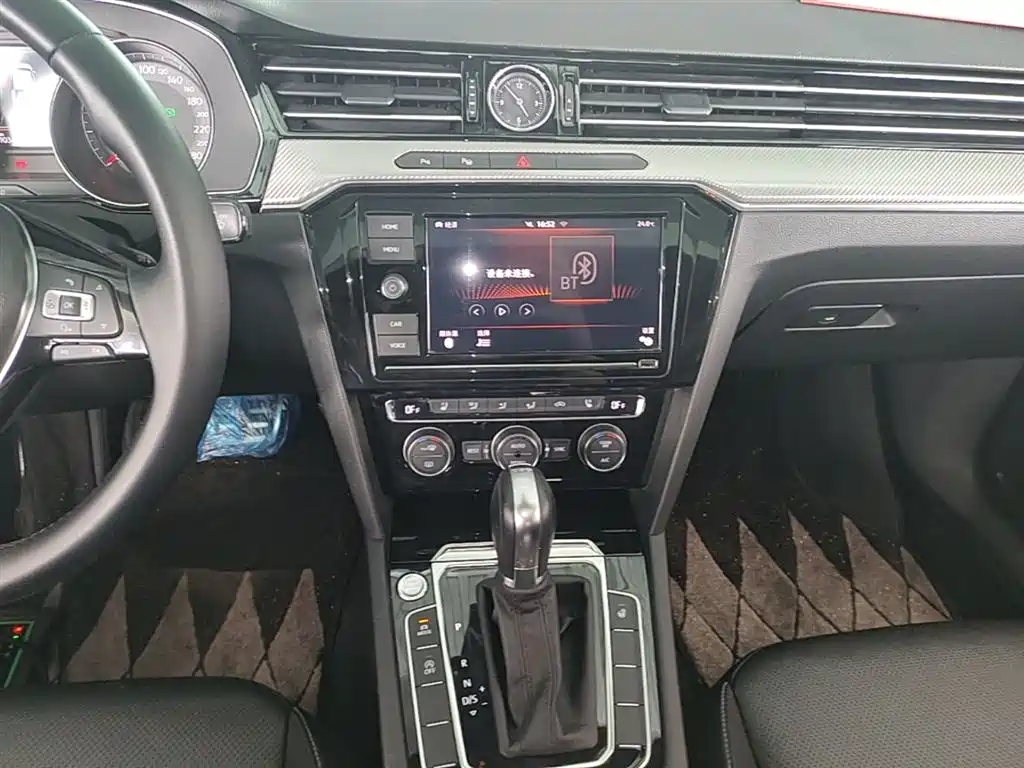 Volkswagen FAW-Volkswagen CC 2019 330TSI Charm Edition China VI фото 13