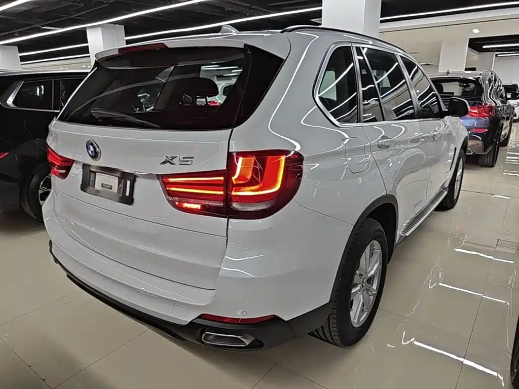 BMW X5 (Import) 2015 xDrive28i фото 7