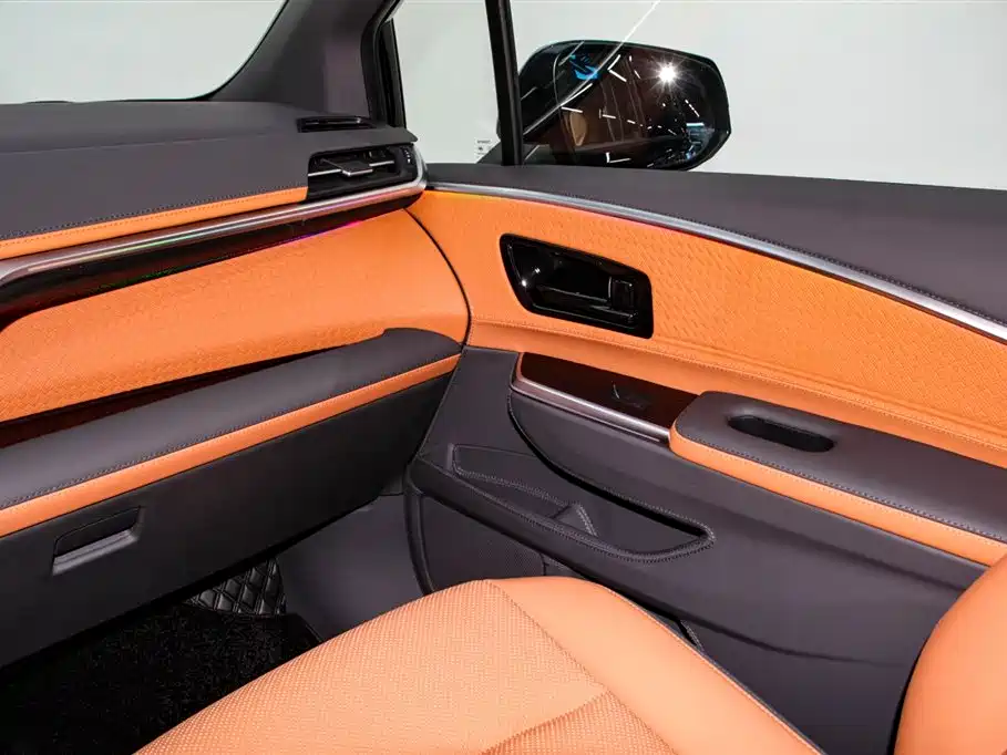 Toyota Sienna 2024 2.5L Hybrid Comfort Edition фото 28