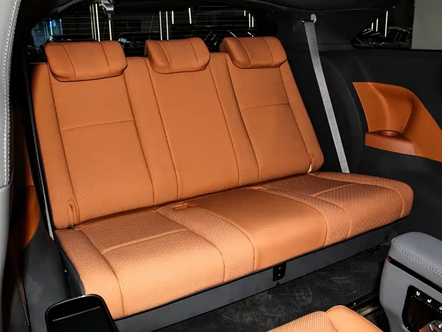 Toyota Sienna 2024 2.5L Hybrid Comfort Edition фото 18