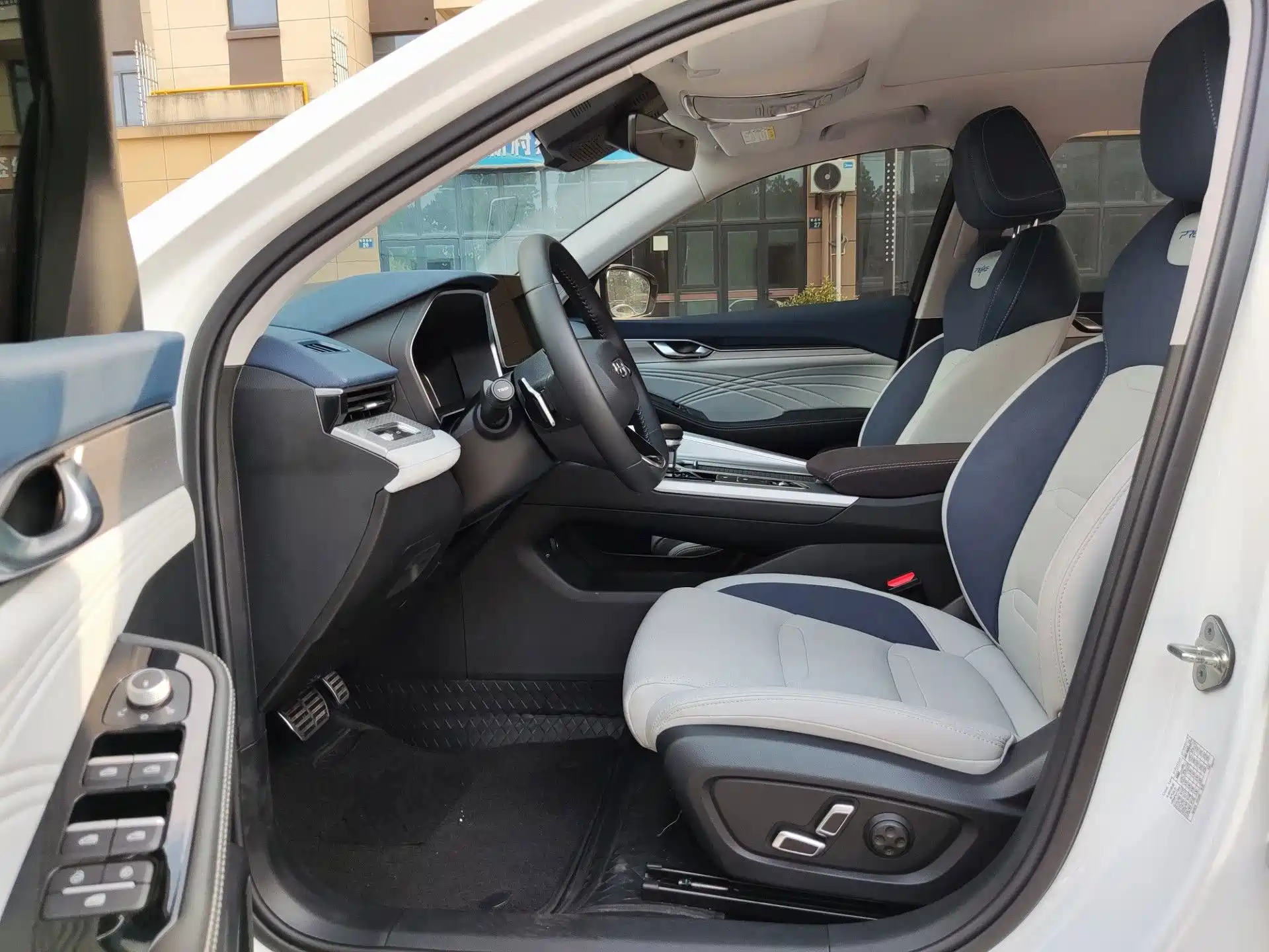 Фото 5 - Geely Preface