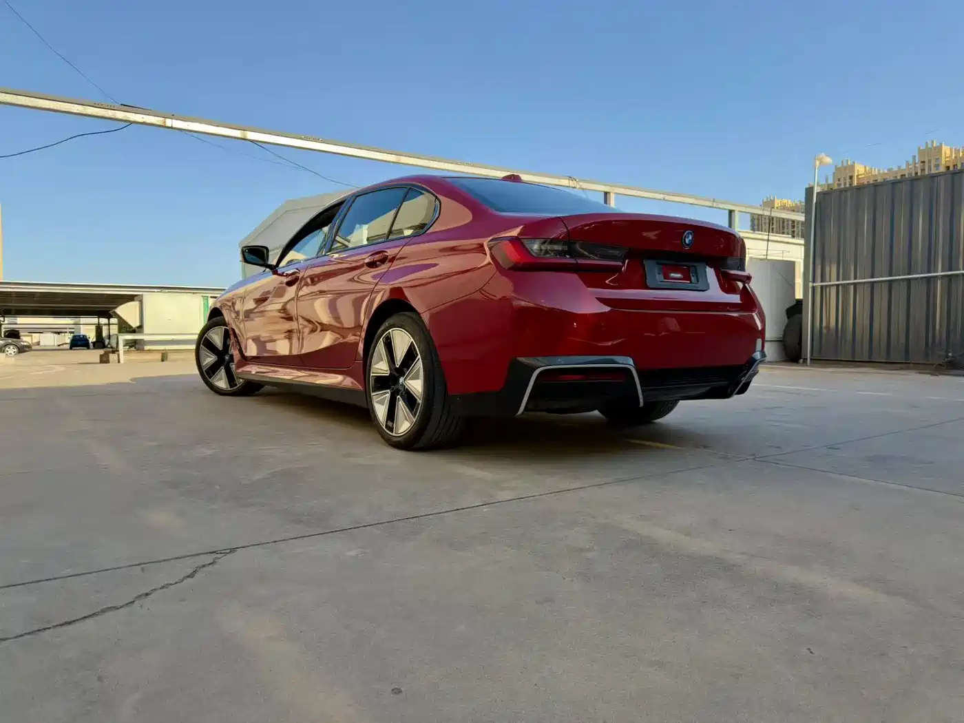 BMW i3 2023 eDrive 40 L Shadowline Package фото 7