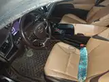 Фото 8 - Lexus ES