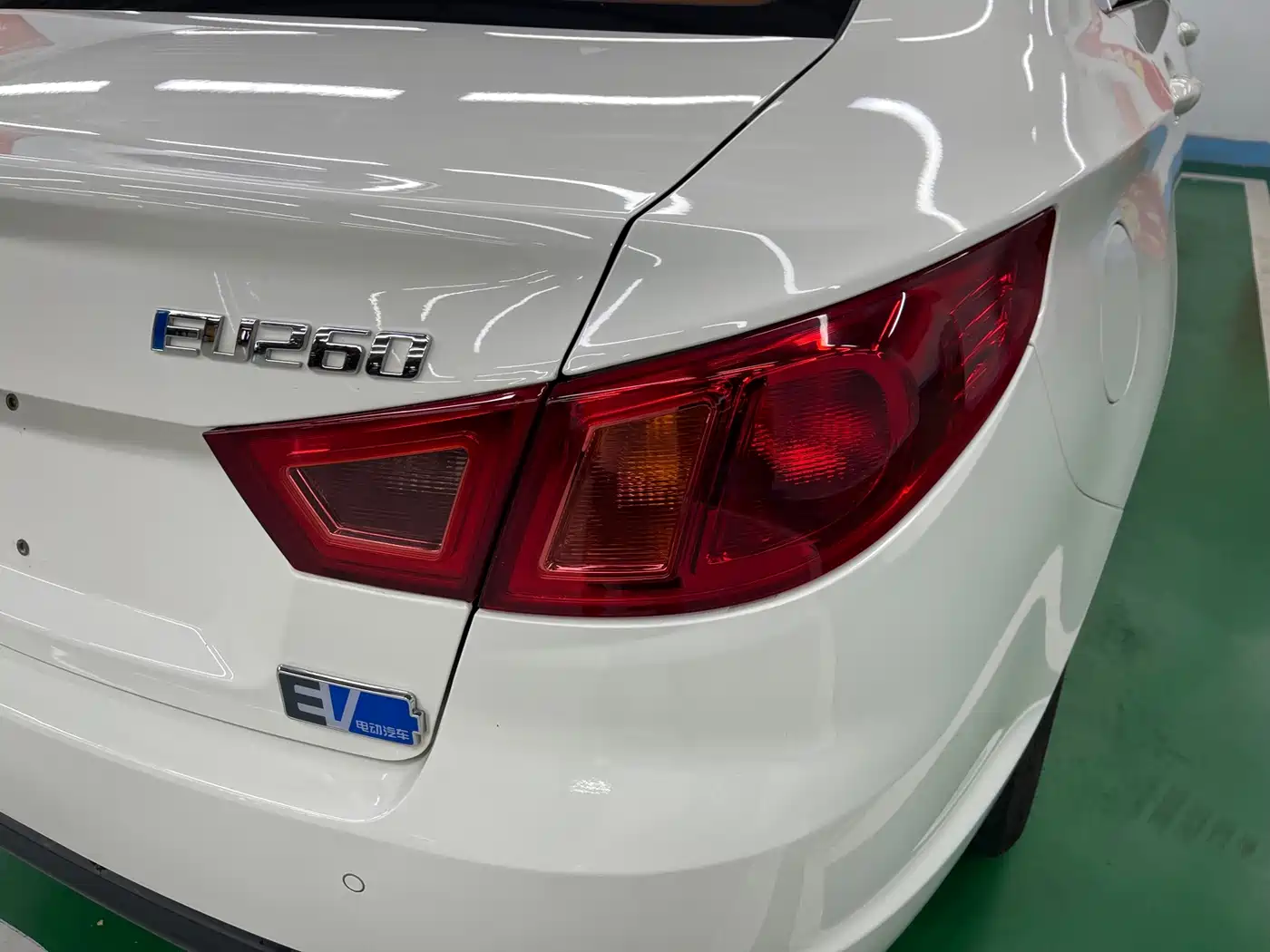BAIC New Energy BAIC EU Series 2017 2016 EU260 Letu plus Edition