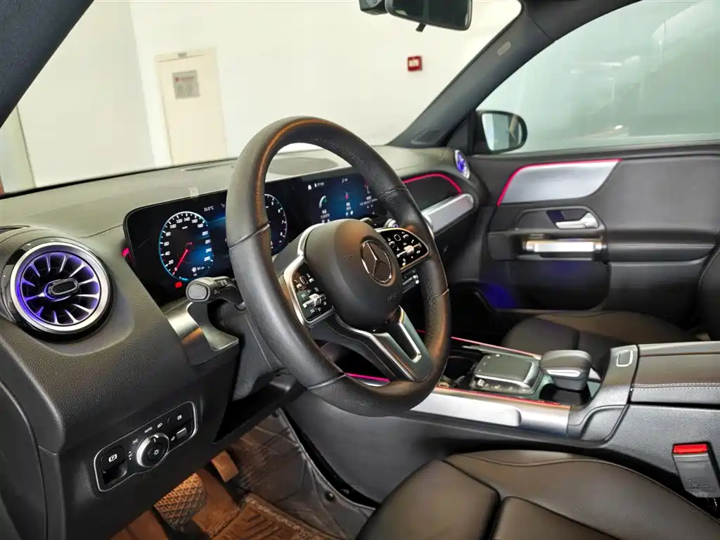 Mercedes-Benz GLB 2023 GLB 220 Dynamic фото 10