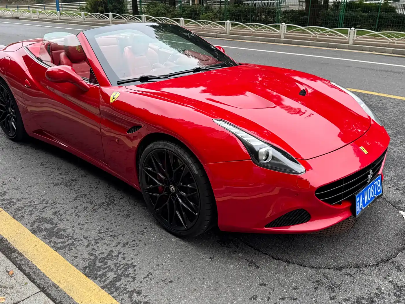 Ferrari California T 2011 2009 4.3L Standard