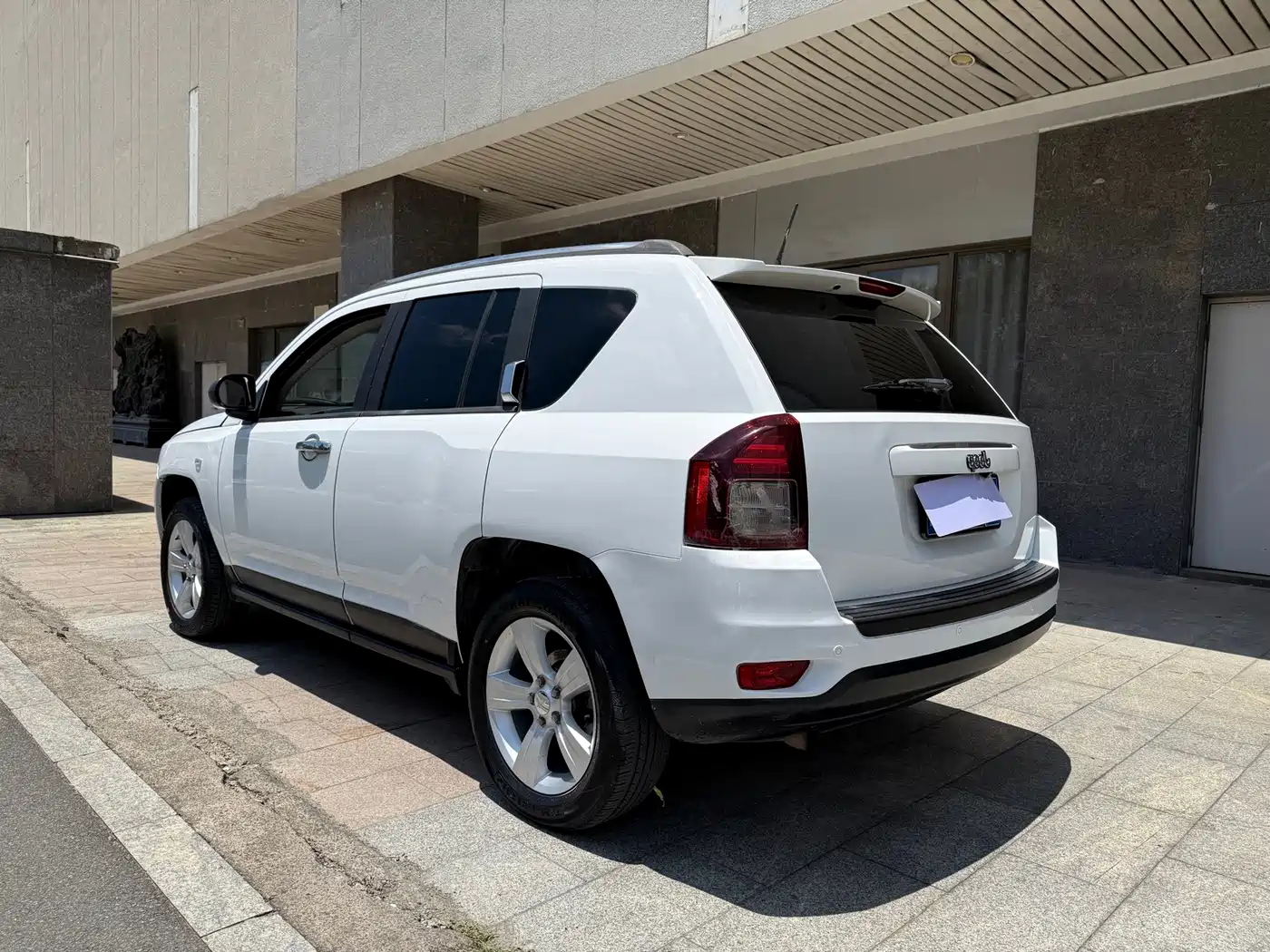Jeep Compass (Import) 2013 2014 2.4L 4WD Sport Edition