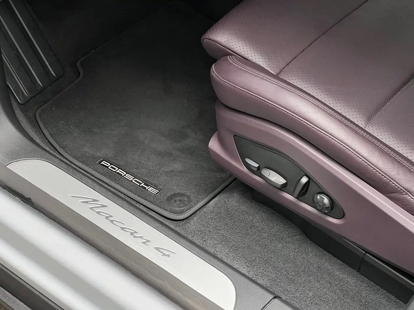 PORSCHE MACAN NEW ENERGY