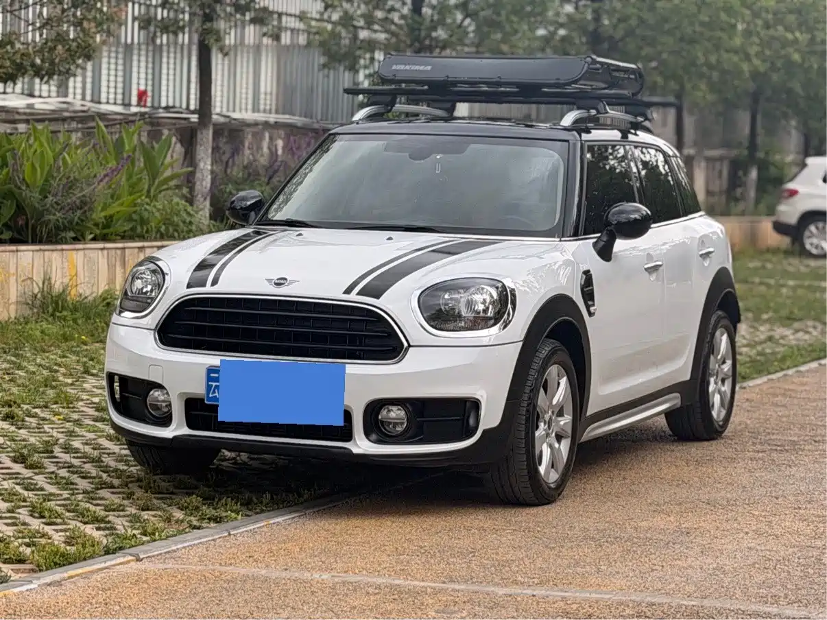 MINI COUNTRYMAN 2017 1.5T COOPER