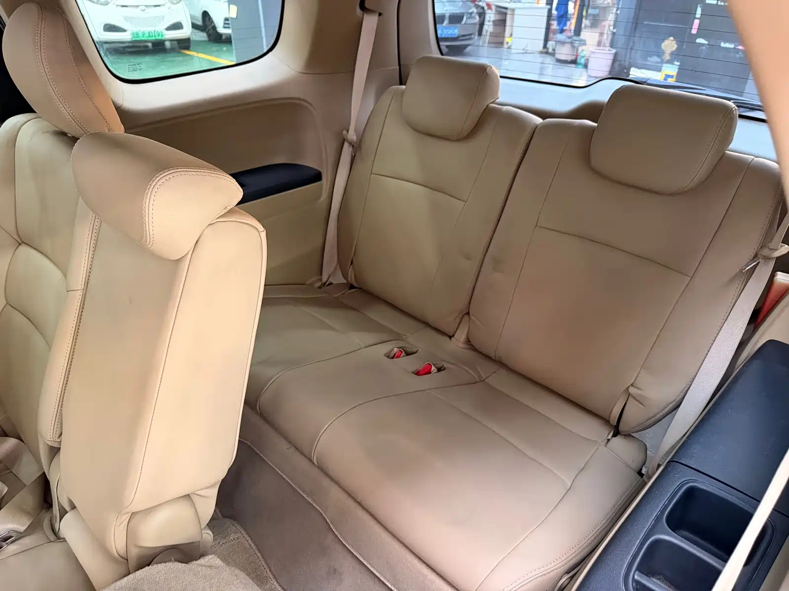 Photo 9 - Honda Odyssey
