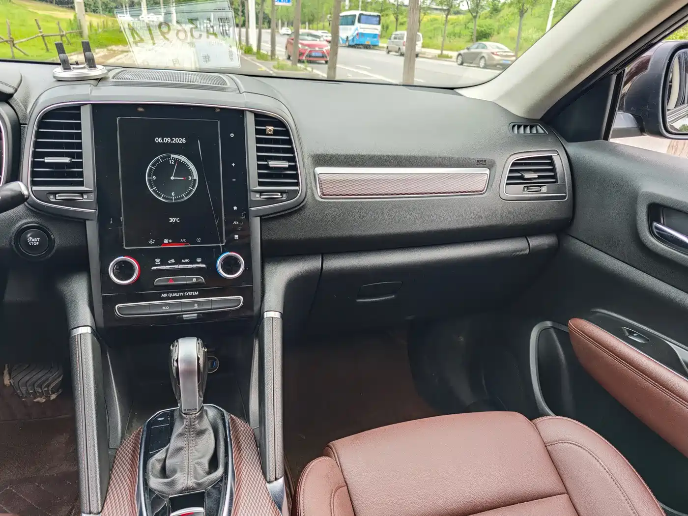 Renault Koleos 2019 2018 2.0L 2WD Luxury Edition