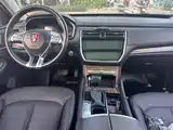 Фото 11 - Roewe RX8