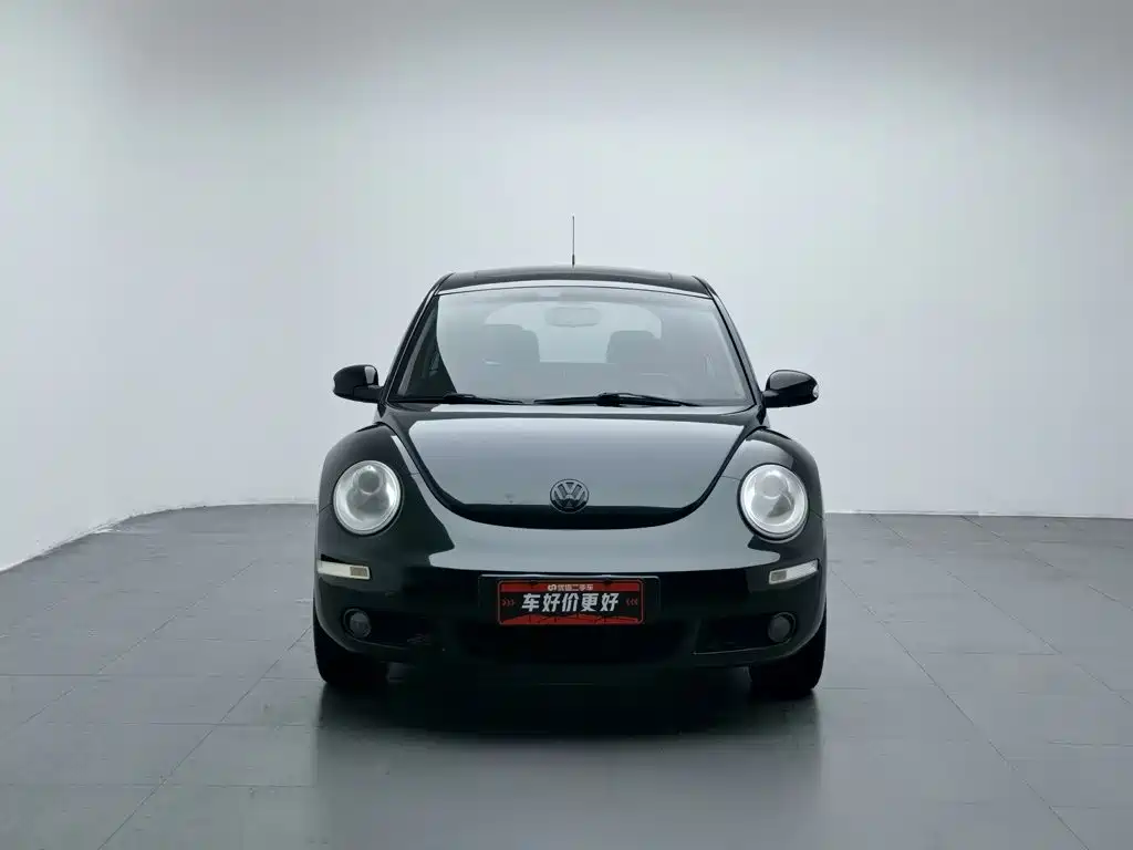 Volkswagen Beetle 2010 2010 Model 2.0 BlackOrange Comfort Edition